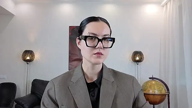 Marie Fitch online show from May 2026 02:08:01 AM