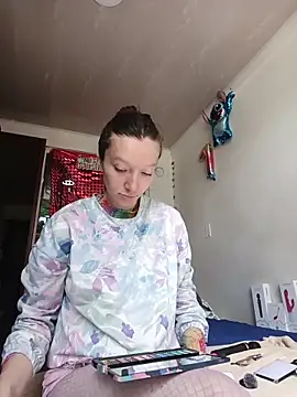 Lucy colee online show from November 2025 03:33:01 PM