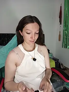 Lucy colee online show from February 2026 06:08:01 PM