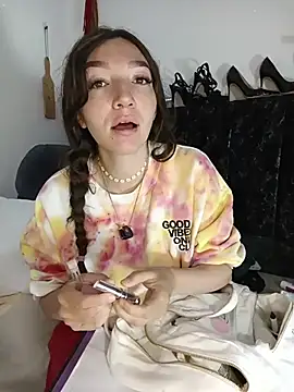 Lucy colee online show from March 2026 04:41:02 PM