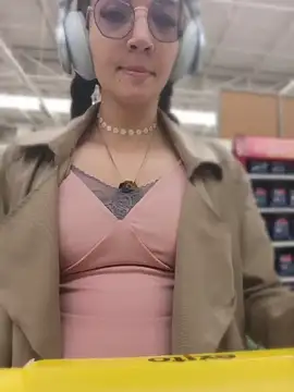 Lucy colee online show from March 2026 07:03:02 PM