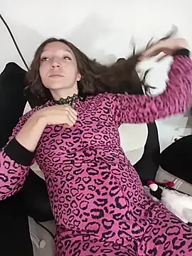 Lucy colee online show from March 2026 06:22:01 PM