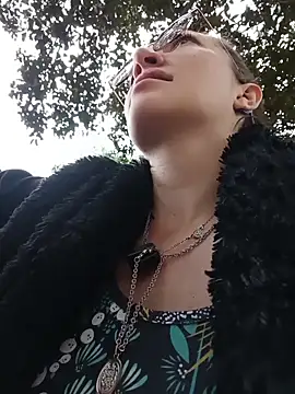 Lucy colee online show from January 2026 07:06:02 PM