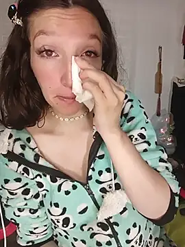 Lucy colee online show from March 2026 06:43:01 PM