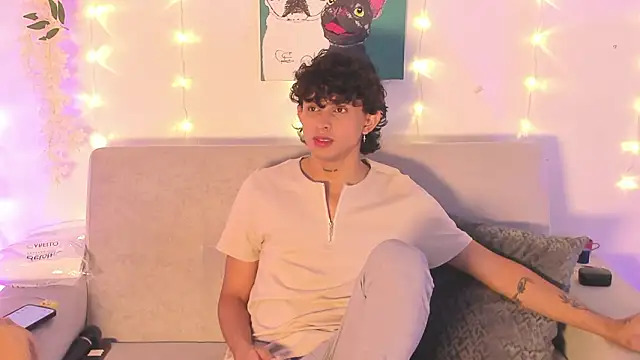 lua boy online show from March 2026 03:57:01 AM