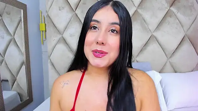 Snapshot of GabyParker_ chatting on July 2026 01:21:02 PM GabyParker online show from July 2026 01:21:02 PM