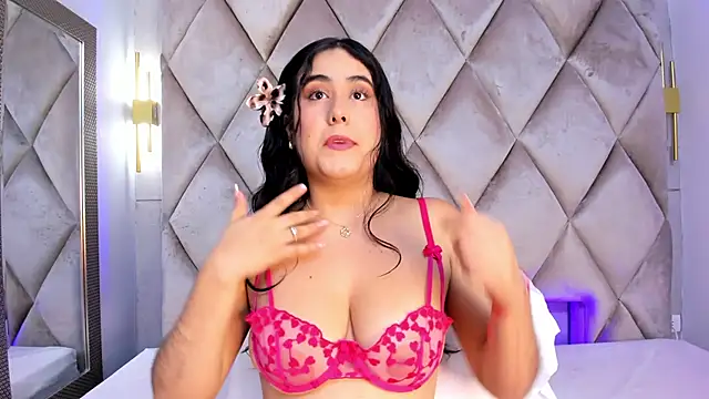 Snapshot of GabyParker_ chatting on November 2025 12:43:02 PM GabyParker online show from November 2025 12:43:02 PM