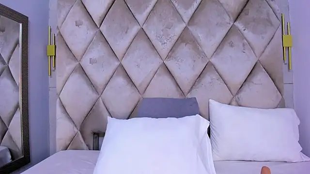 GabyParker  online show from February 2026 12:06:02 PM