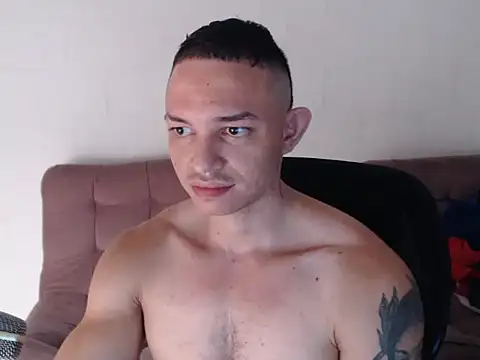 BigMontainsRock online show from November 2025 05:34:01 AM