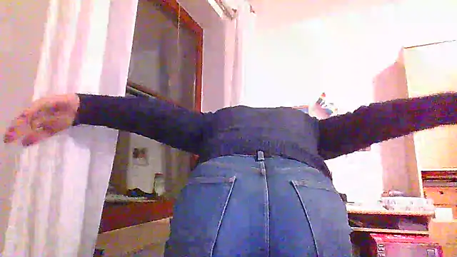 super-snoopy online show from December 2025 04:00:01 PM