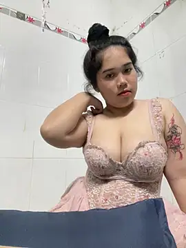 Snapshot of Min538 chatting on October 2025 03:42:01 PM Min538 online show from October 2025 03:42:01 PM