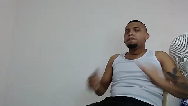 Snapshot of drako_monster chatting on February 2026 04:07:01 PM drako monster online show from February 2026 04:07:01 PM