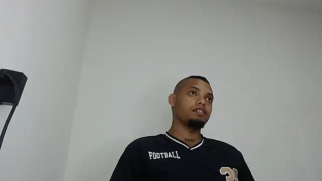 Snapshot of drako_monster chatting on February 2026 02:53:01 AM drako monster online show from February 2026 02:53:01 AM