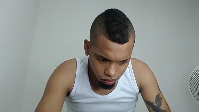 Snapshot of drako_monster chatting on February 2026 03:02:02 AM drako monster online show from February 2026 03:02:02 AM