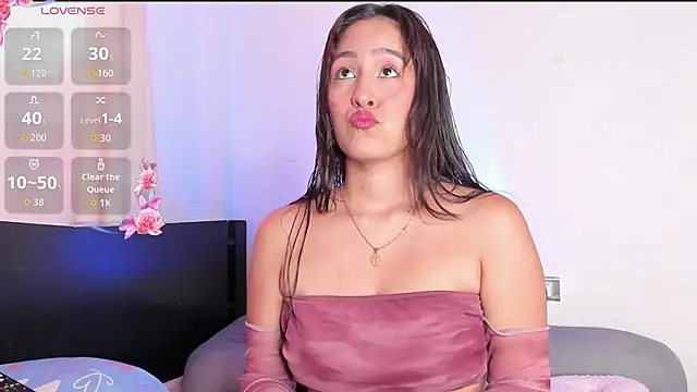 Nyxaraa online show from October 2025 06:10:02 PM