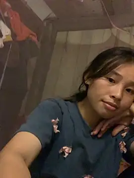 Snapshot of Han-han123 chatting on October 2025 01:34:01 PM Han-han123 online show from October 2025 01:34:01 PM