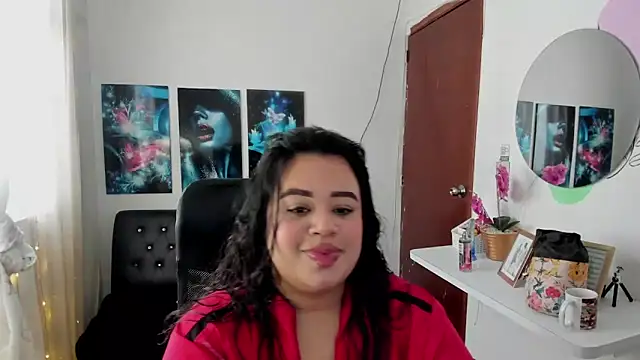 Snapshot of oliviia_cute chatting on November 2025 05:41:01 PM oliviia cute online show from November 2025 05:41:01 PM