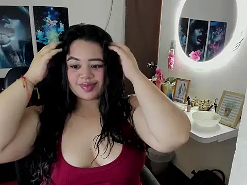 Snapshot of oliviia_cute chatting on November 2025 06:17:01 AM oliviia cute online show from November 2025 06:17:01 AM