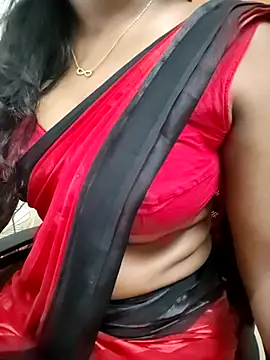 Tamilmallu-duskygirl03 online show from June 2026 05:41:01 AM