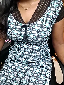 Tamilmallu-duskygirl03 online show from February 2026 05:16:02 AM