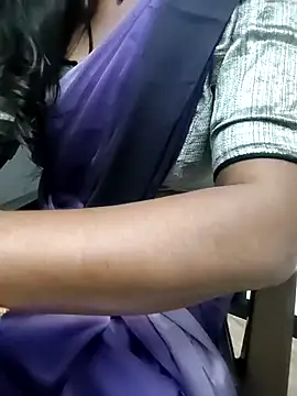 Tamilmallu-duskygirl03 online show from November 2025 07:14:01 PM