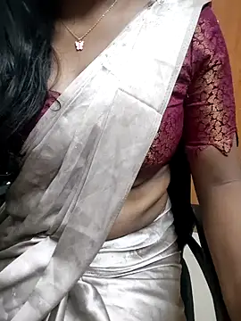 Tamilmallu-duskygirl03 online show from May 2026 06:14:01 PM