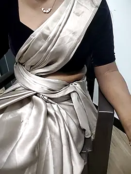 Tamilmallu-duskygirl03 online show from November 2025 06:41:02 PM