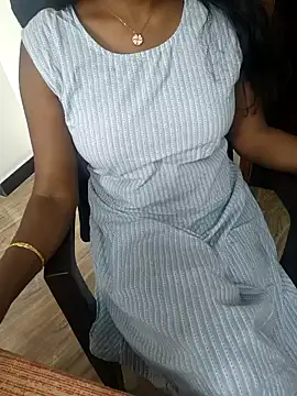 Tamilmallu-duskygirl03 online show from November 2025 07:45:01 AM