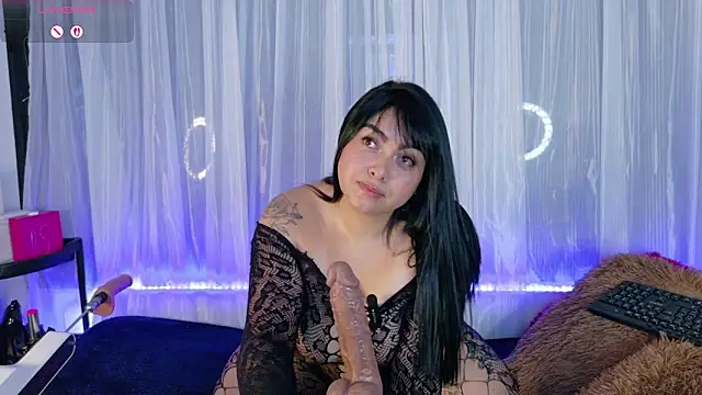 Victoria Jonhss online show from April 2026 09:41:02 PM