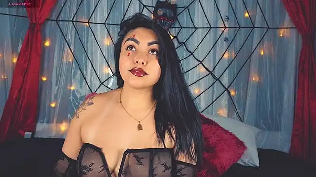 Victoria Jonhss online show from October 2025 10:43:02 PM