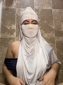 Snapshot of hayara_farhat chatting on July 2026 11:17:02 PM hayara farhat online show from July 2026 11:17:02 PM