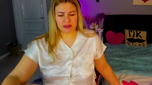 Passion-Blondy online show from February 2026 10:21:02 PM