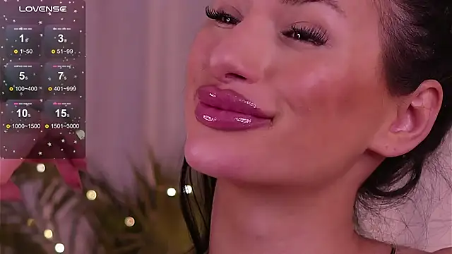 JessicaVerse online show from March 2026 04:36:01 PM