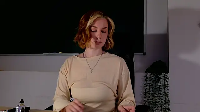 ClaireMathis online show from June 2026 03:07:01 PM
