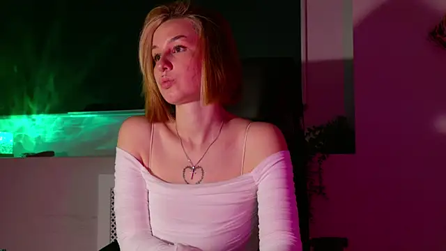 ClaireMathis online show from July 2026 03:01:02 PM