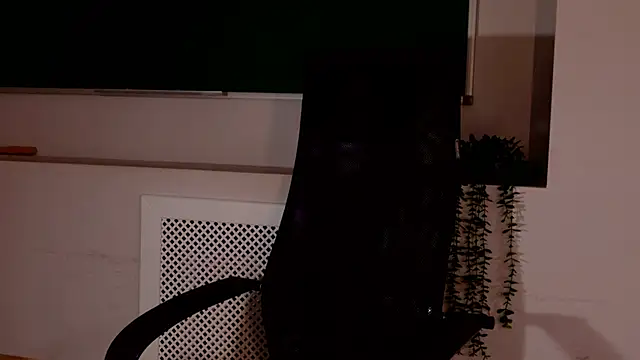 ClaireMathis online show from June 2026 02:33:01 PM