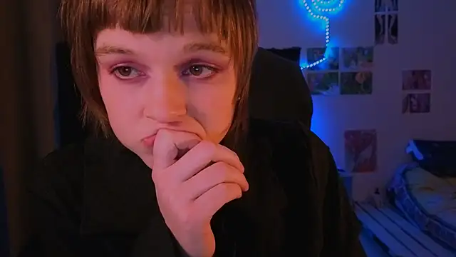 Snapshot of liquid0fluid0 chatting on November 2025 07:39:01 PM liquid0fluid0 online show from November 2025 07:39:01 PM