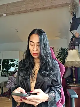 Snapshot of bianca_bellamy chatting on October 2025 08:01:02 AM bianca bellamy online show from October 2025 08:01:02 AM