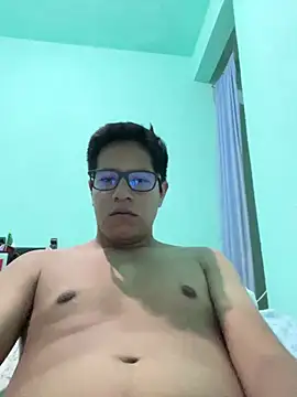 Lukein23 online show from December 2025 09:19:02 AM