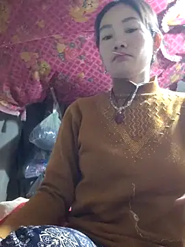 gio-thu online show from February 2026 01:27:01 AM