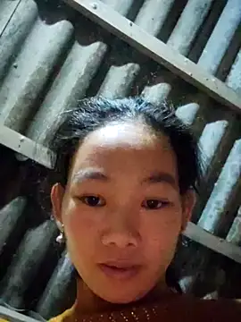 Snapshot of gio-thu chatting on November 2025 04:43:02 PM gio-thu online show from November 2025 04:43:02 PM