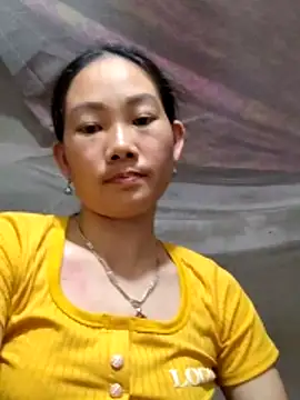 gio-thu online show from April 2026 01:26:01 PM