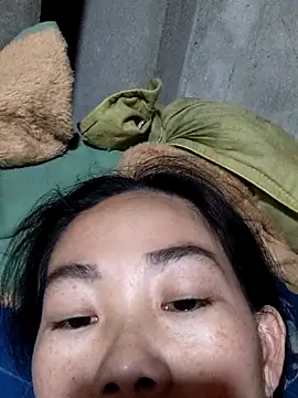 gio-thu online show from February 2026 02:36:02 AM