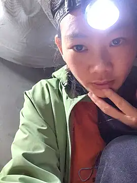 gio-thu online show from January 2026 05:30:01 PM