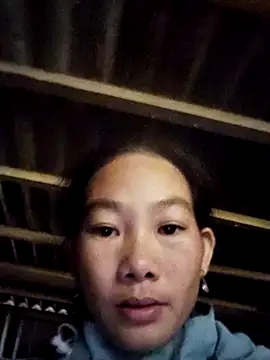 Snapshot of gio-thu chatting on October 2025 02:22:02 AM gio-thu online show from October 2025 02:22:02 AM