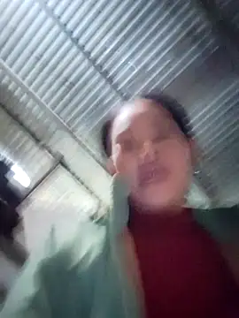 gio-thu online show from December 2025 12:33:01 AM