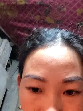 gio-thu online show from February 2026 11:01:01 AM