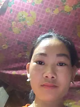 gio-thu online show from April 2026 02:57:01 AM