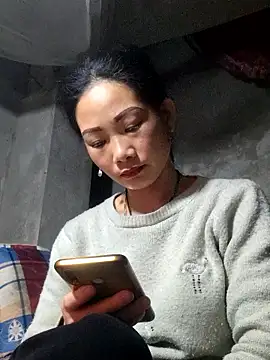 gio-thu online show from January 2026 05:42:02 PM