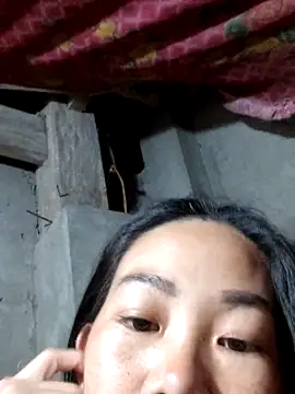 gio-thu online show from February 2026 05:03:02 PM